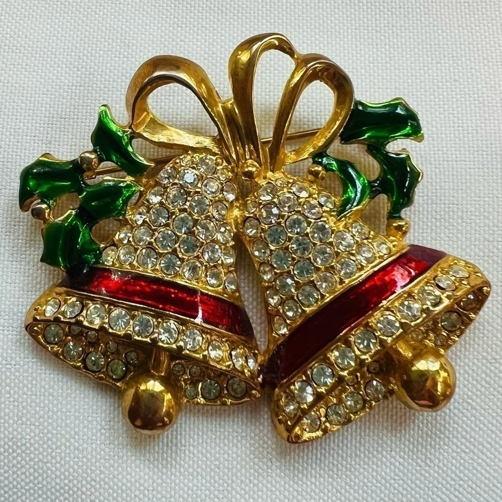 Vintage Christmas Brooch Bells Holly Enamel Rhinestone Brooch Marked‎ EUC